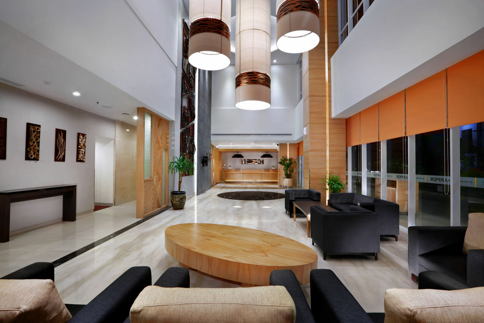 Harper Mt Haryono By Aston Hotel Jakarta Exterior photo